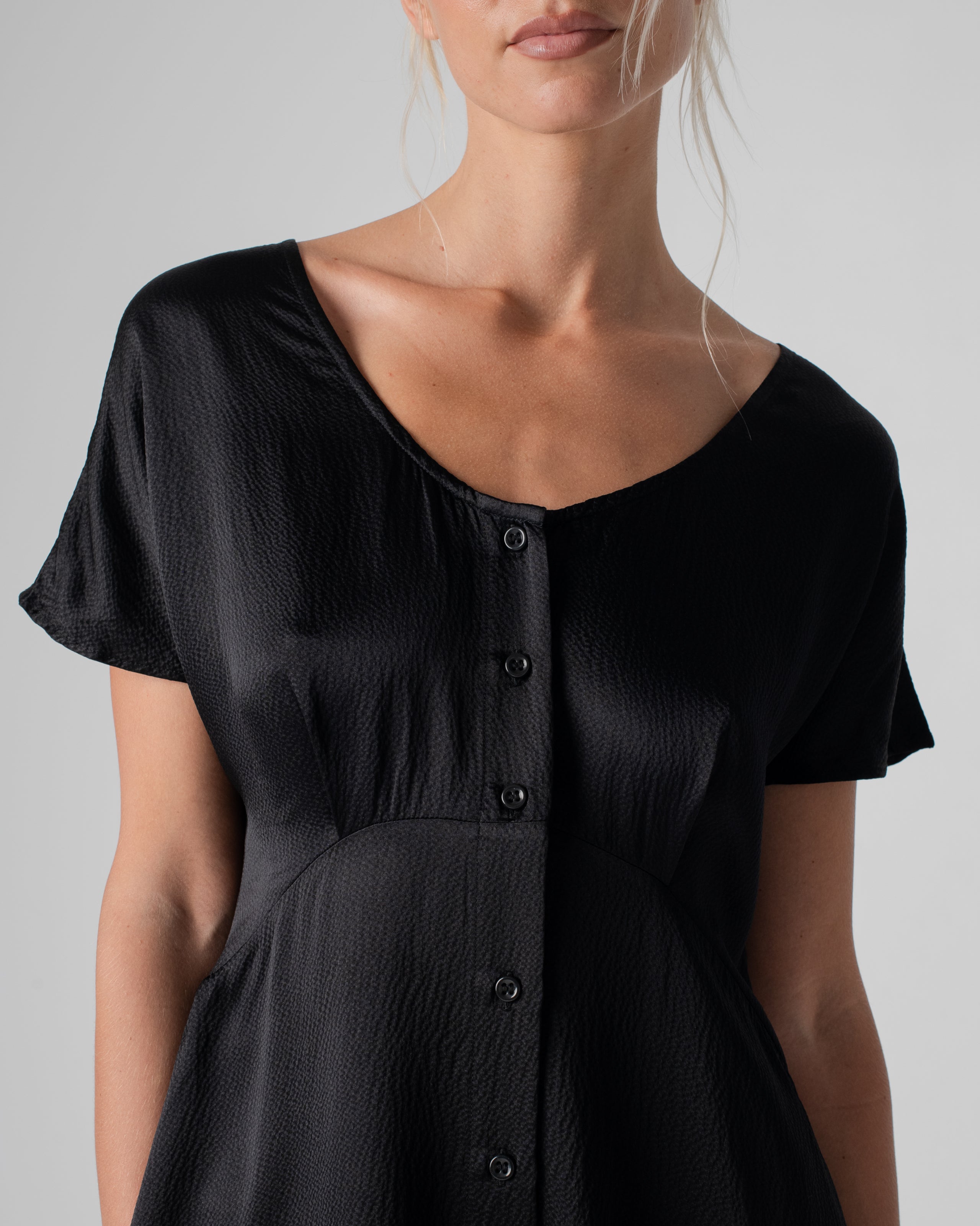 Johanna Tie Dress