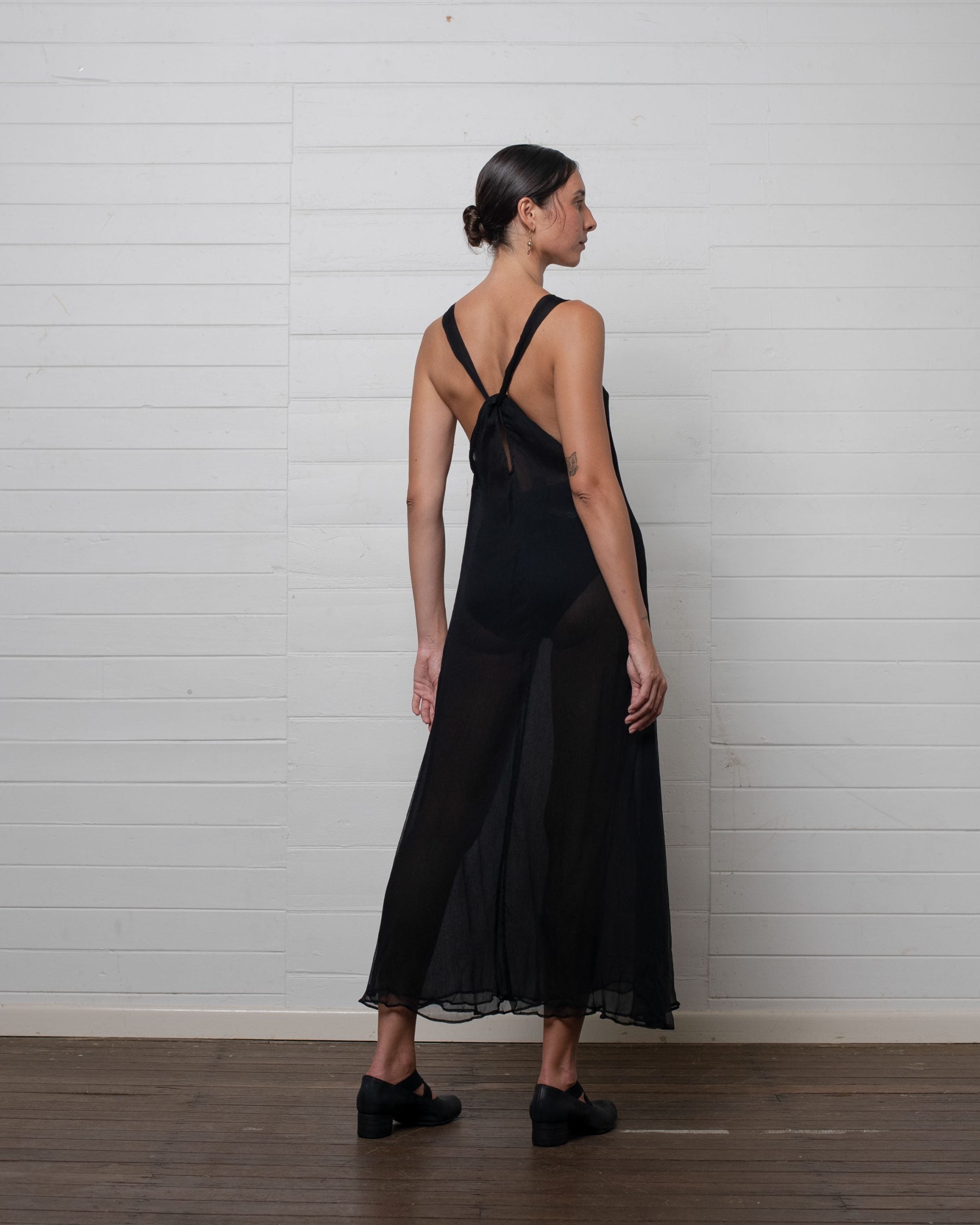 KNOT DRESS CRINKLE CHIFFON BLACK