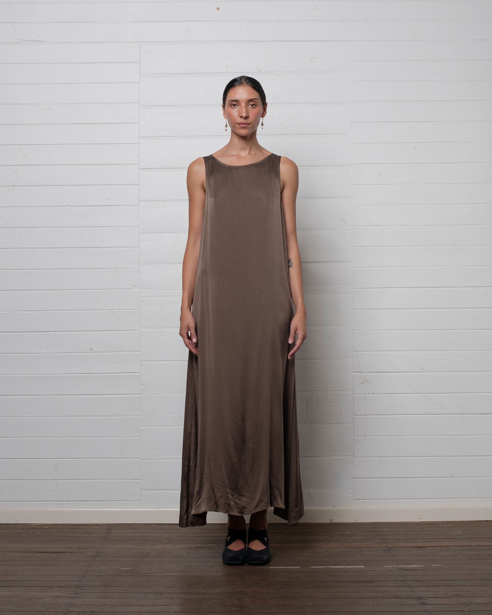KNOT DRESS HAZELNUT