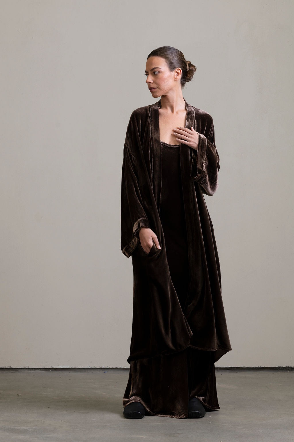 Silk Velvet Robe ~ Moka
