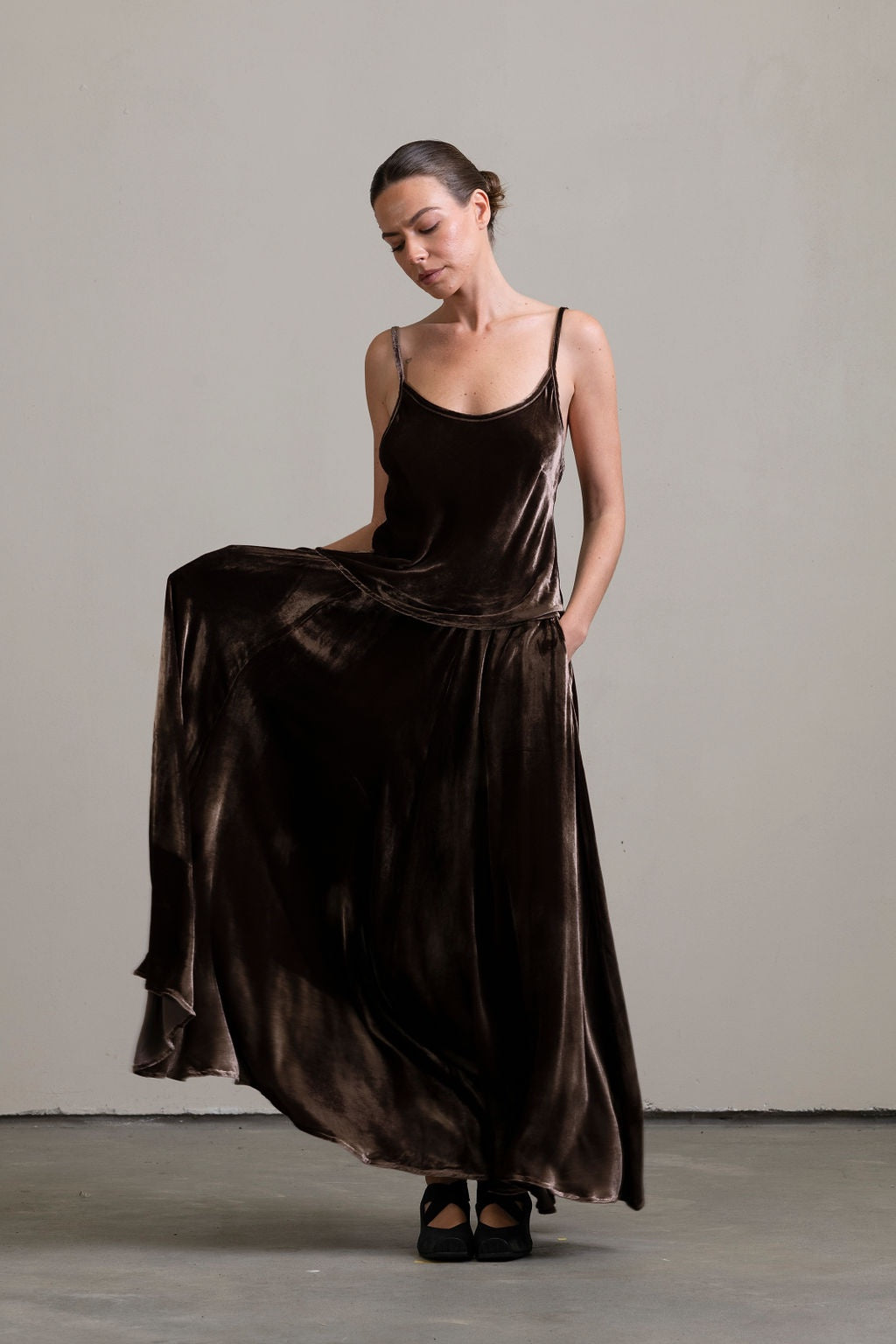 Silk Velvet Skirt ~ Moka