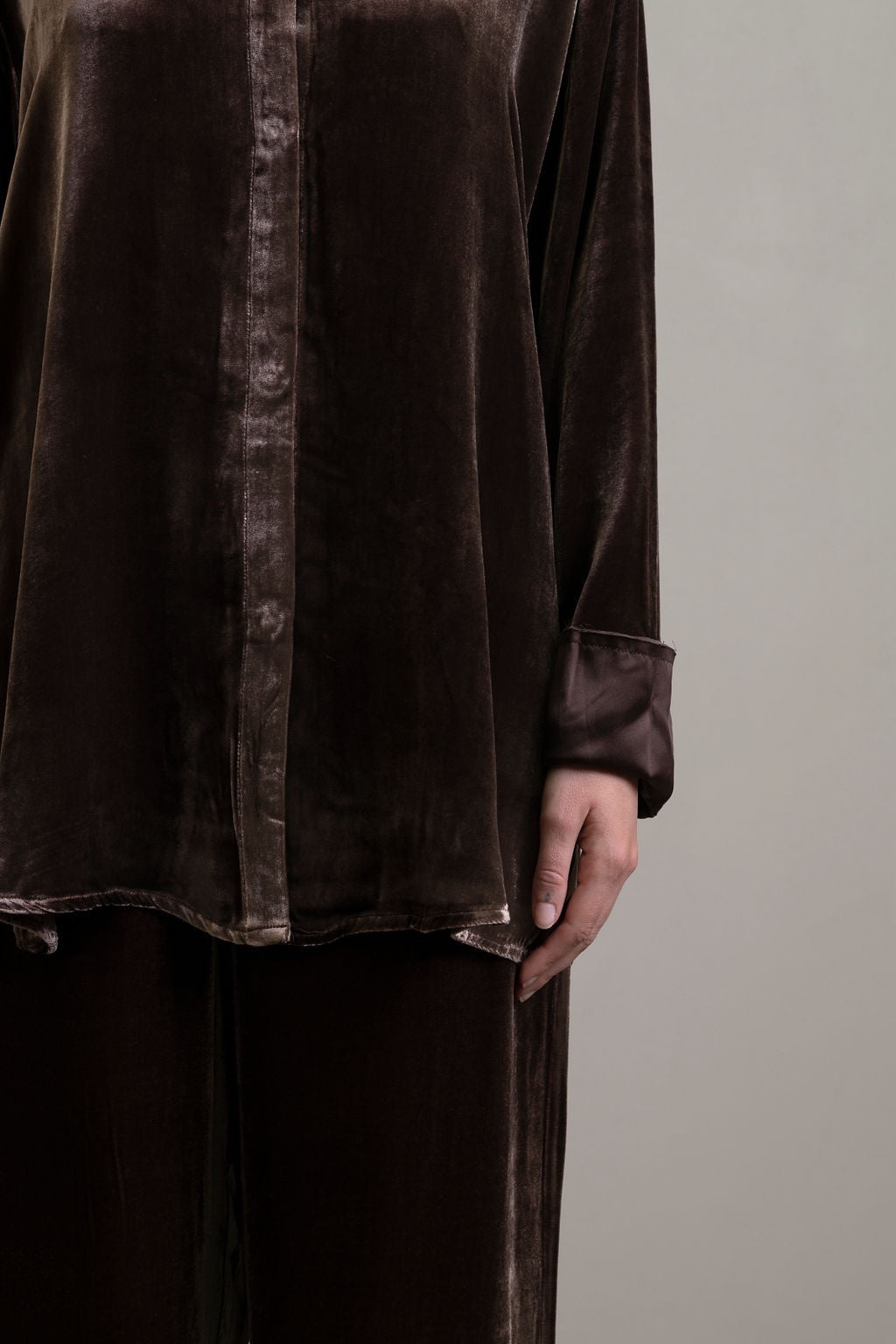 Silk Velvet Shirt ~ Moka