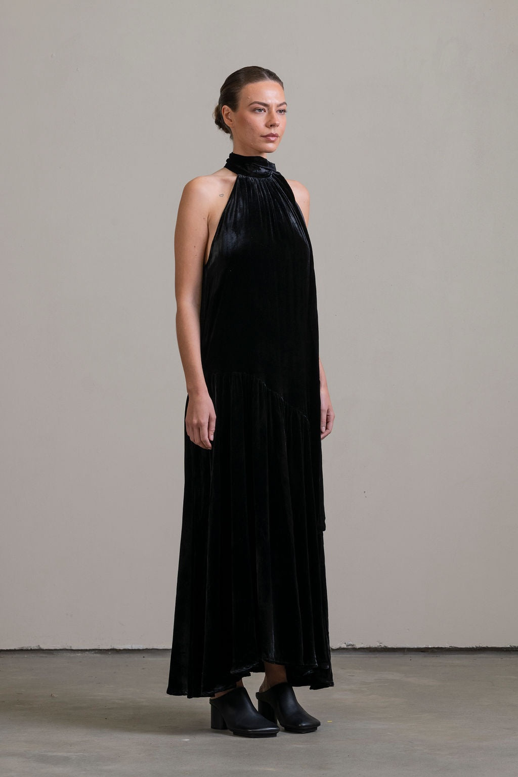 Silk Velvet Tie Neck Dress ~ Noir