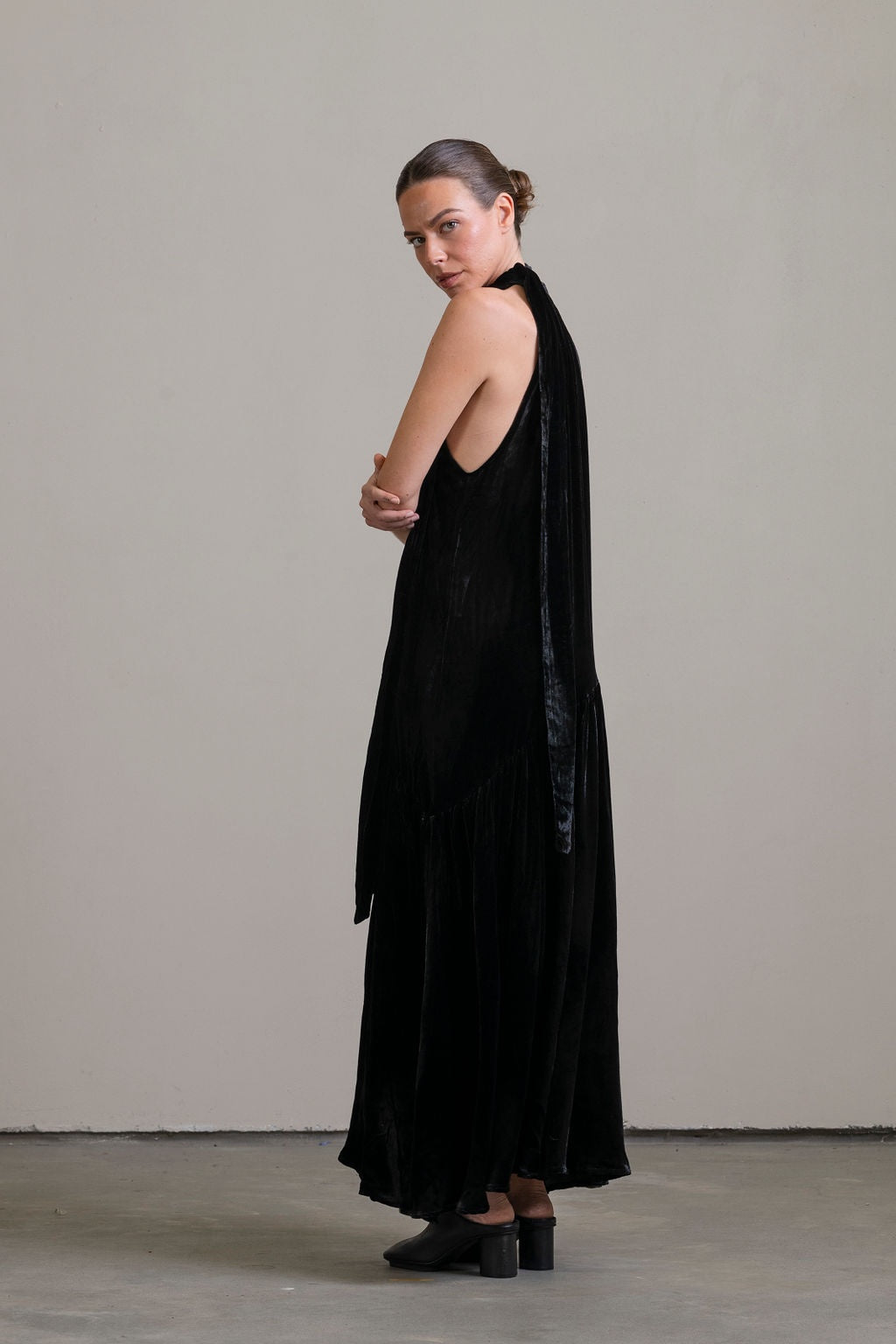 Silk Velvet Tie Neck Dress ~ Noir