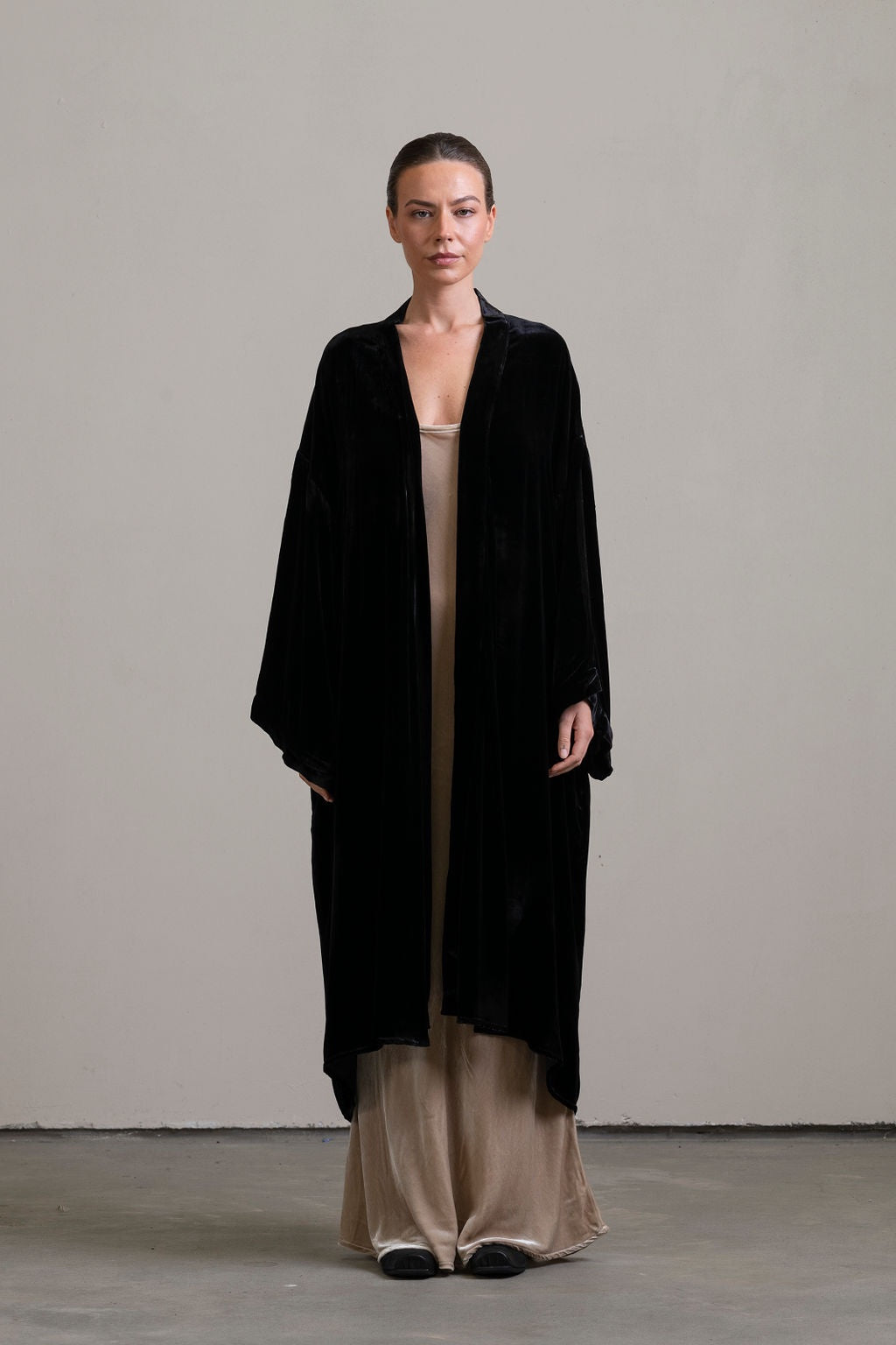 Silk Velvet Robe ~ Noir