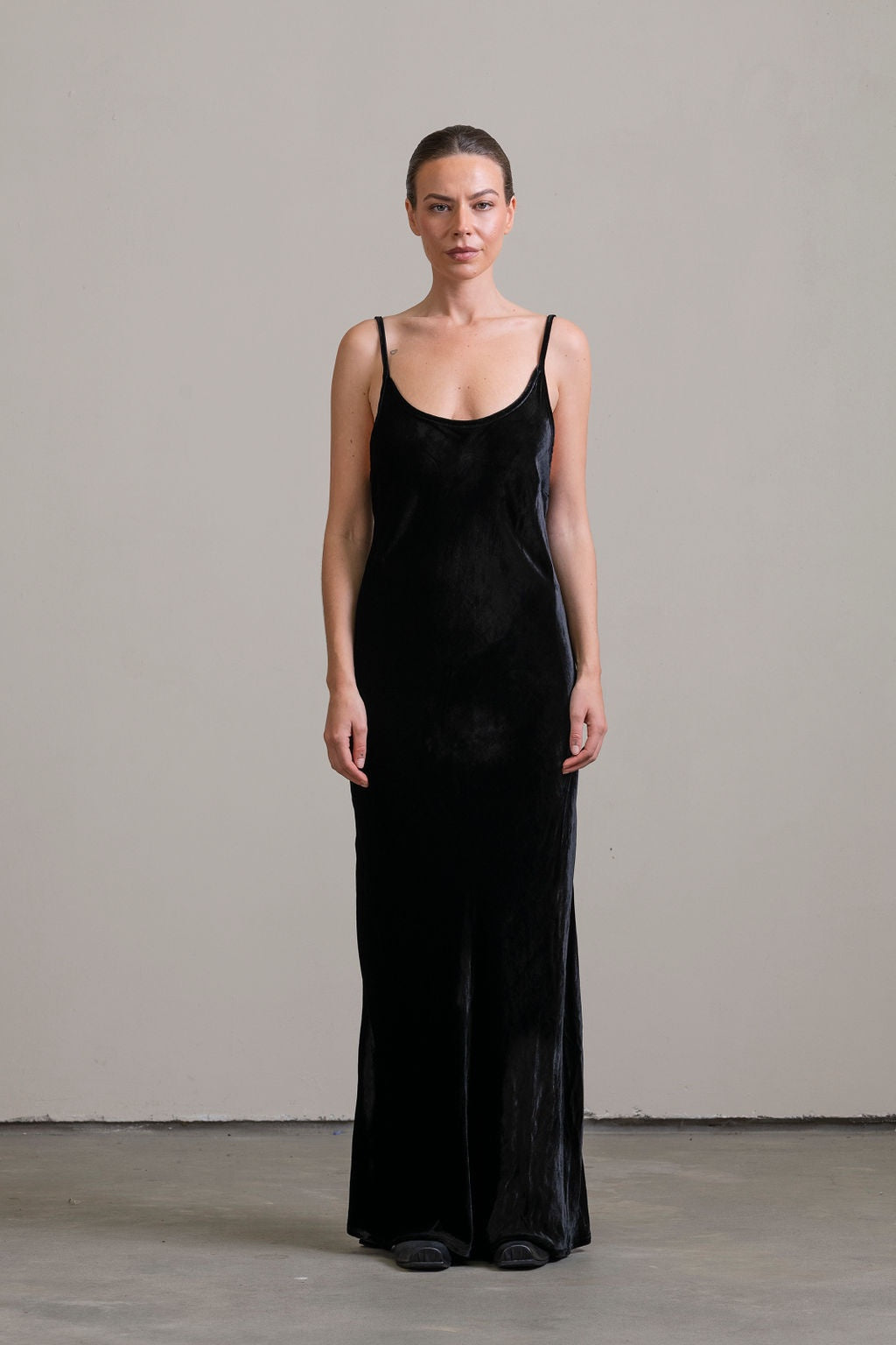 Silk Velvet Bias Slip ~ Noir