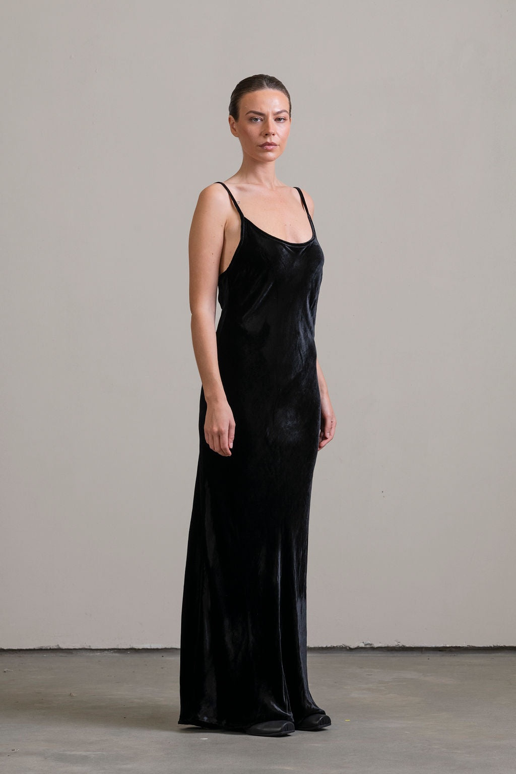 Silk Velvet Bias Slip ~ Noir