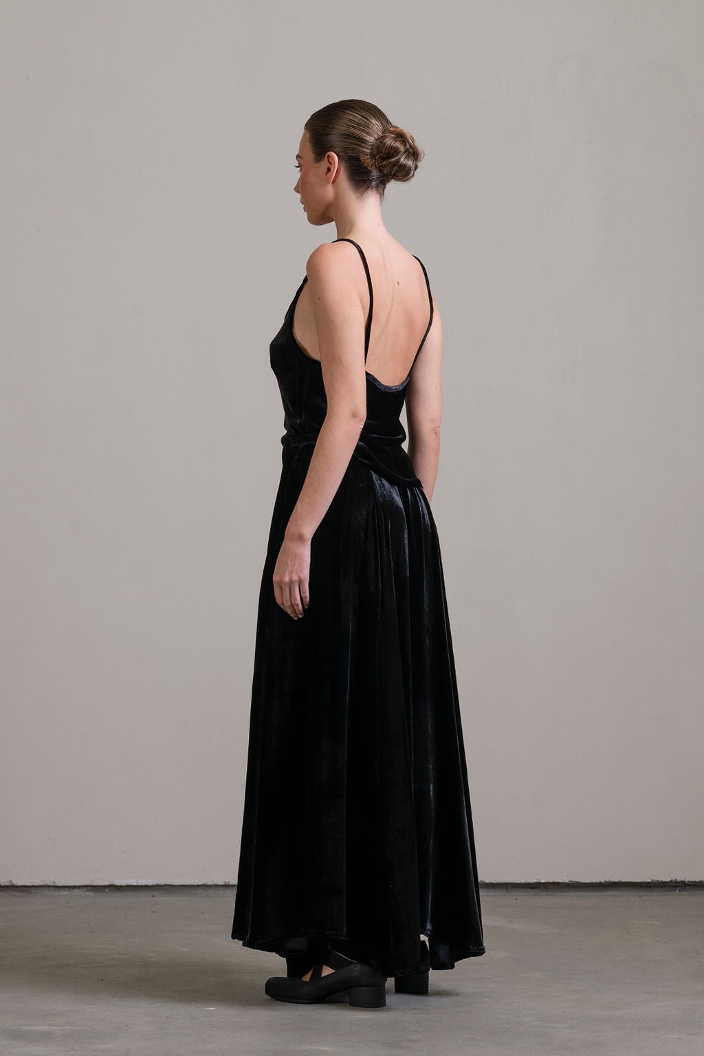 Silk Velvet Skirt ~ Noir