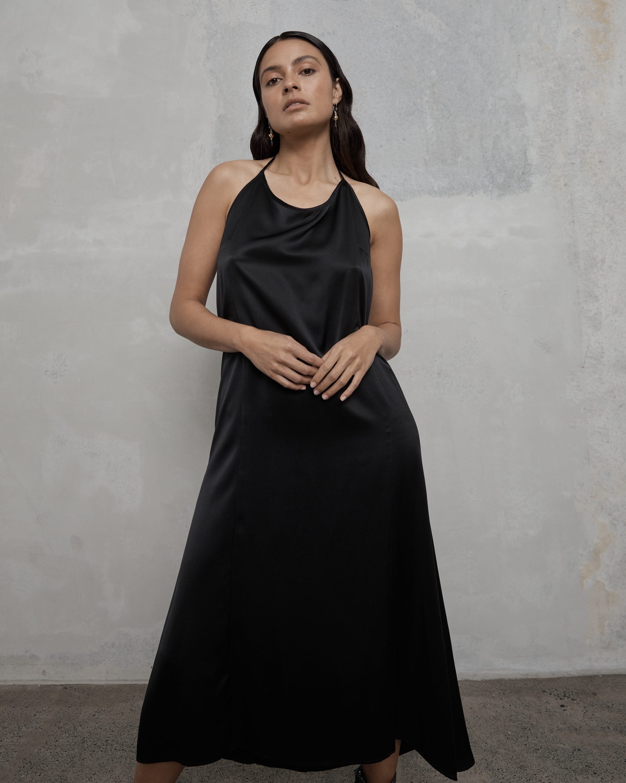 HALTER BLACK